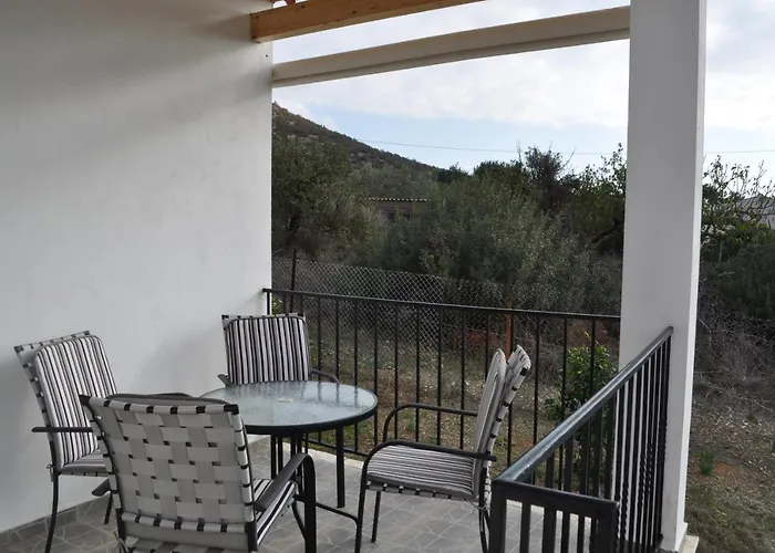 Ermioni\'S Country House